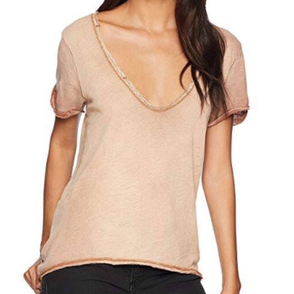 Free People Tops - ❗️LAST DAY 1/8❗️Free People NWT Saturday Tee